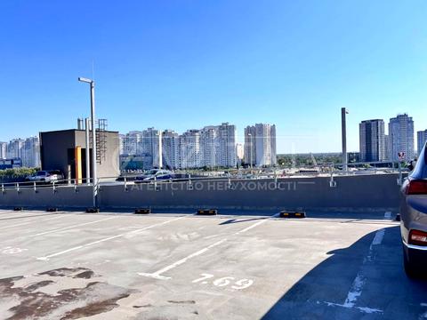 паркоместо по адресу Днепровская набережная ул., 18