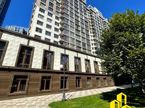 паркоместо по адресу Андрея Верхогляда ул. (Михайла Драгомирова), 16