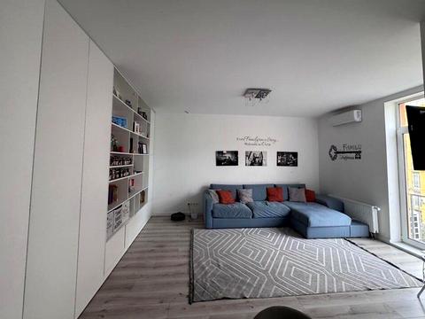квартира за адресою Регенераторна вул., 4