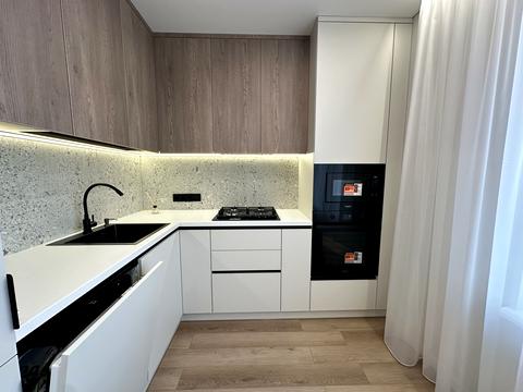квартира за адресою Степана Бандери вул., 79