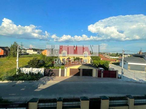 будинок за адресою Вереснева