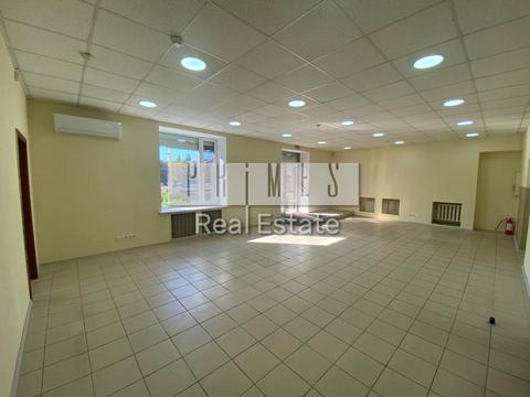 коммерческая по адресу Вацлава Гавела бульв. (Івана Лепсе), 8