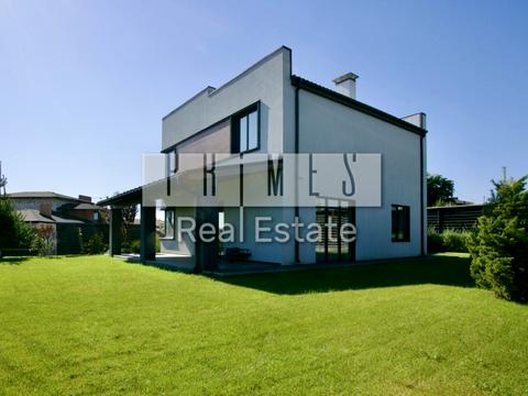 будинок за адресою Вишнева вул.