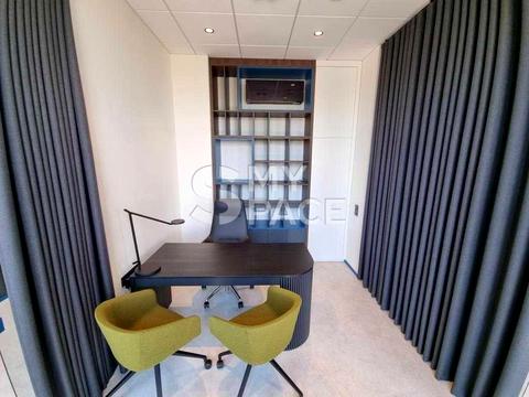 коммерческая по адресу Михаила Грушевского ул., 9-А