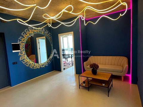 комерційна за адресою Михайла Бойчука вул. (Кіквідзе), 41-Б