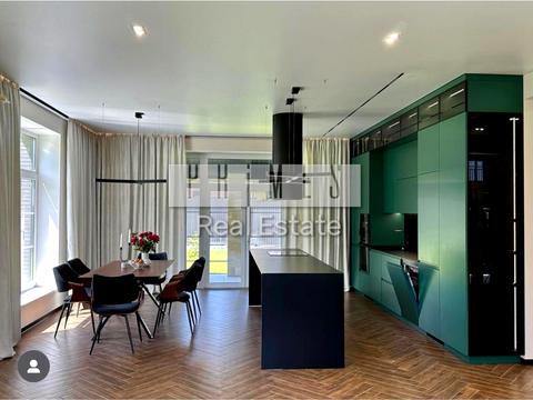 будинок за адресою Паламарчука вул.