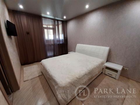 квартира за адресою Олени Пчілки вул., 8