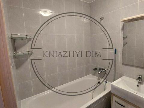 квартира за адресою Стадіонна вул., 14