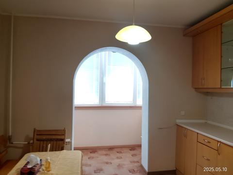 квартира по адресу Драгоманова ул., 40-Б