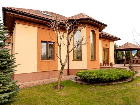 будинок за адресою Дорошенка, 20
