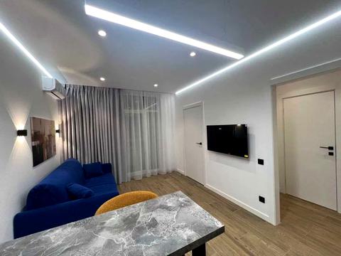 квартира за адресою Салютна вул., 2к19