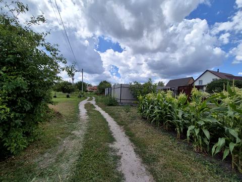 будинок за адресою с. Вишеньки, Центральна