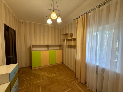 будинок за адресою Столичне шосе