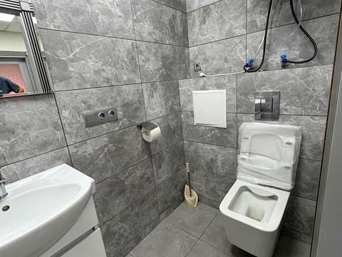 коммерческая по адресу Ревуцкого ул., 54
