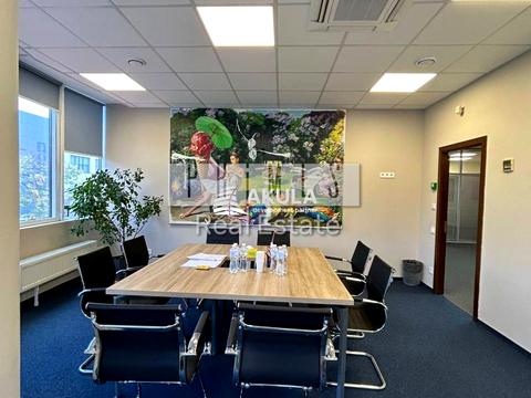 коммерческая по адресу Полевая ул., 24