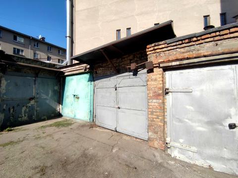 паркомісце за адресою Воскресенська вул. (Леніна), 39