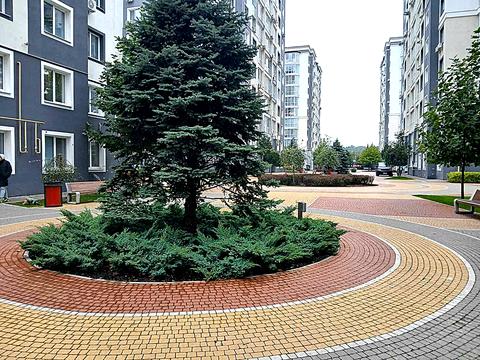 квартира за адресою Олекси Тихого, 2