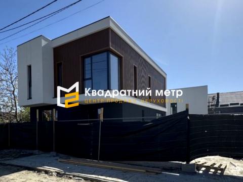 дом по адресу Дружбы бульв.