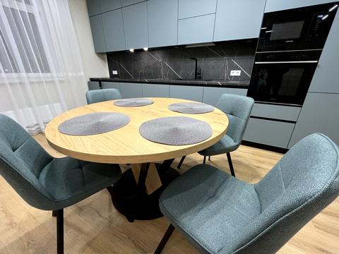 квартира за адресою Олександра Олеся вул., 7