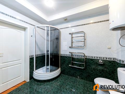 квартира за адресою Грушевського вул., 15