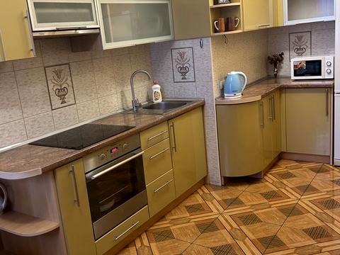 квартира за адресою Середньофонтанська вул., 19-А