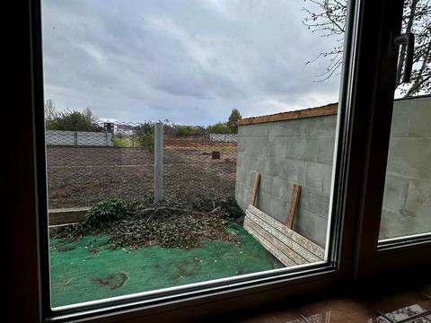 дом по адресу Дніпровська