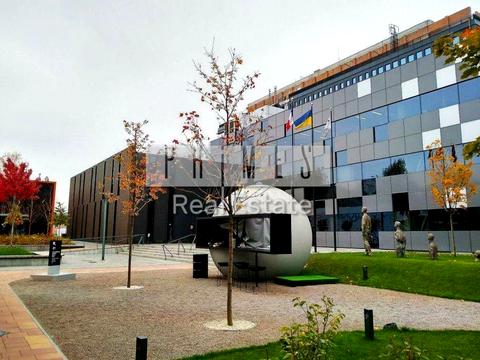 комерційна за адресою Ґарета Джонса вул. (Сім'ї Хохлових), 12