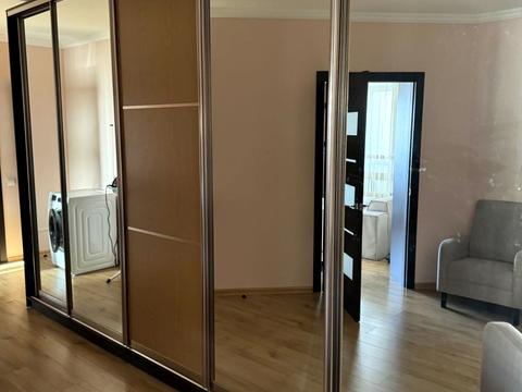 квартира за адресою 50-річчя УПА вул., 10-В