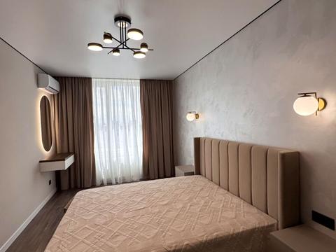 квартира за адресою Степана Бандери вул., 77-Б