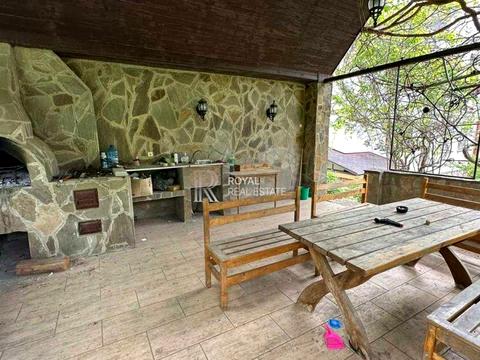 дом по адресу Молодіжна, 1