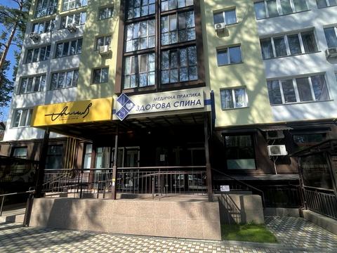 комерційна за адресою 11-та Лінія вул., 4