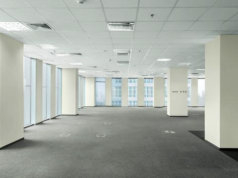 комерційна за адресою Миколи Амосова вул., 12