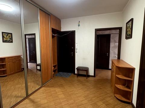 квартира по адресу Червоной Калины просп. (Владимира Маяковского), 14/13