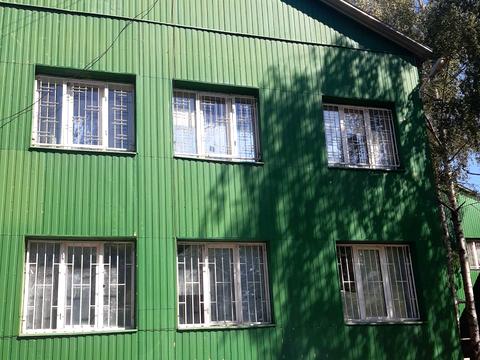 комерційна за адресою Світла вул., 11а