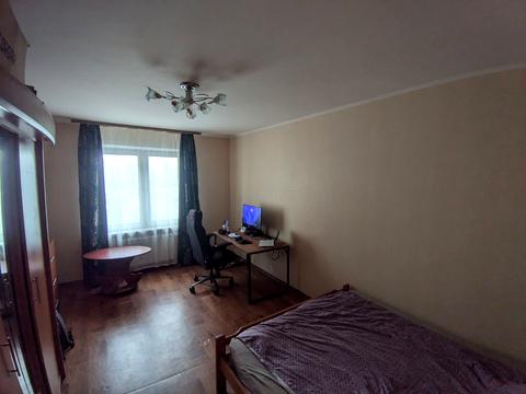 квартира по адресу Академика Глушкова просп., 9е