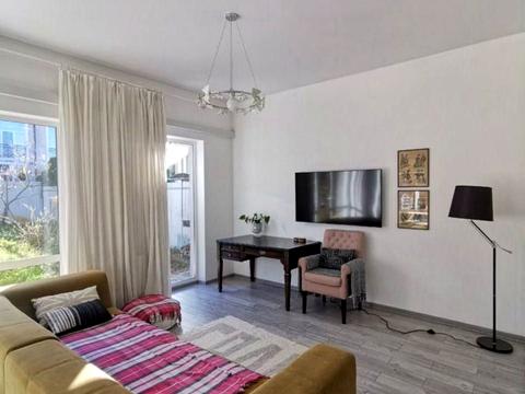 будинок за адресою Соборна вул. ()