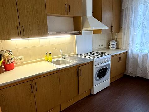 квартира за адресою Феодосійська вул., 6