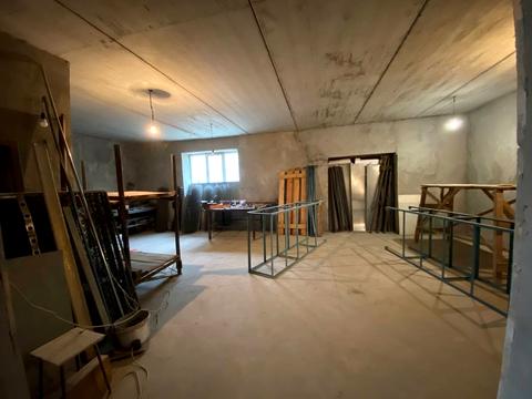 комерційна за адресою Тернопільська вул., 12а