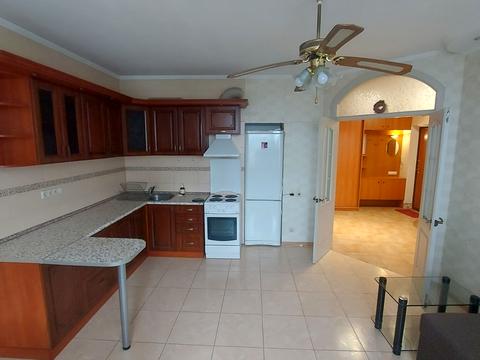 квартира за адресою Миколи Руденка бульв. (Кольцова), 14-Д