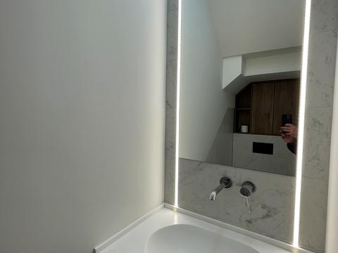 будинок за адресою Будівельників