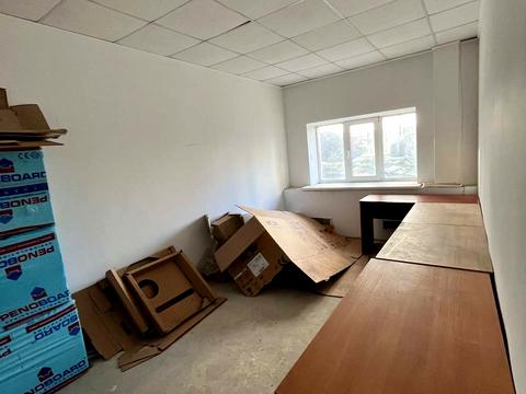 комерційна за адресою Зелена вул., 204