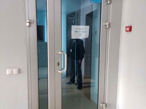 коммерческая по адресу Конституции пл., 21/2