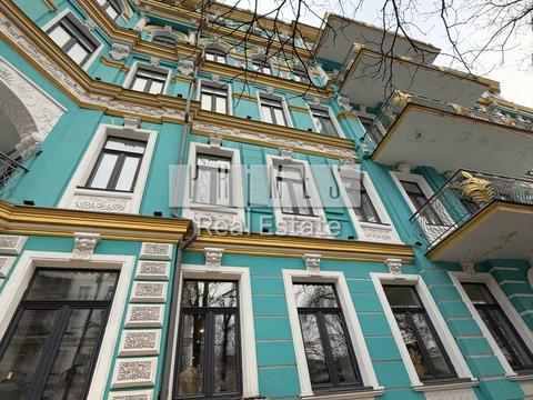 коммерческая по адресу Владимирская ул., 4