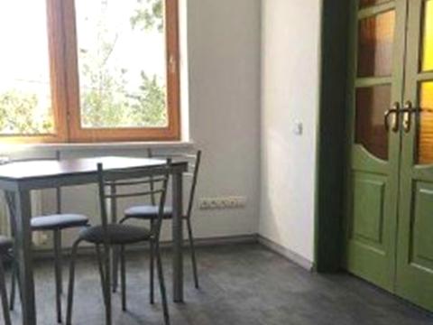 квартира за адресою Приозерна вул., 2-Б