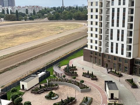 квартира за адресою Краснова вул., 1-В