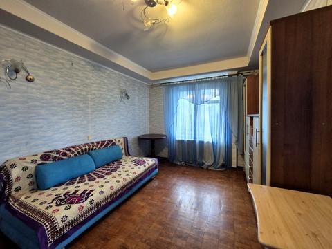 квартира за адресою Братів Зерових вул. (Червонопартизанська), 16
