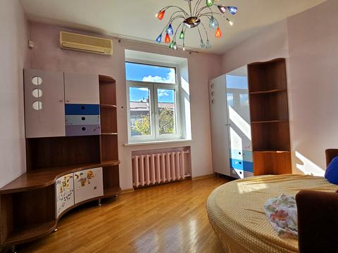 квартира за адресою Воскресенська вул. (Леніна), 1-Б