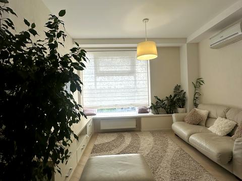 квартира за адресою Київ, Оболонська набережна вул., 1