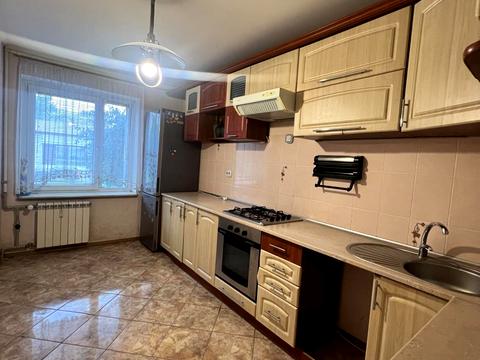 квартира за адресою Коломийська вул., 8