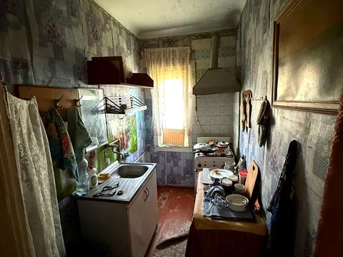 будинок за адресою Залізнична 1/3